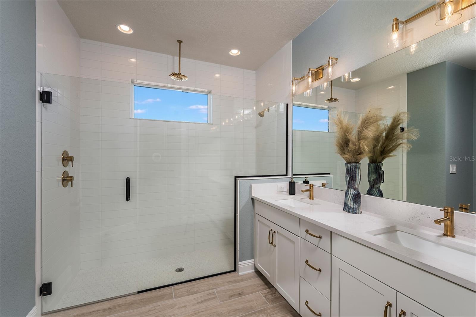 CASSATA LAKES - Residential