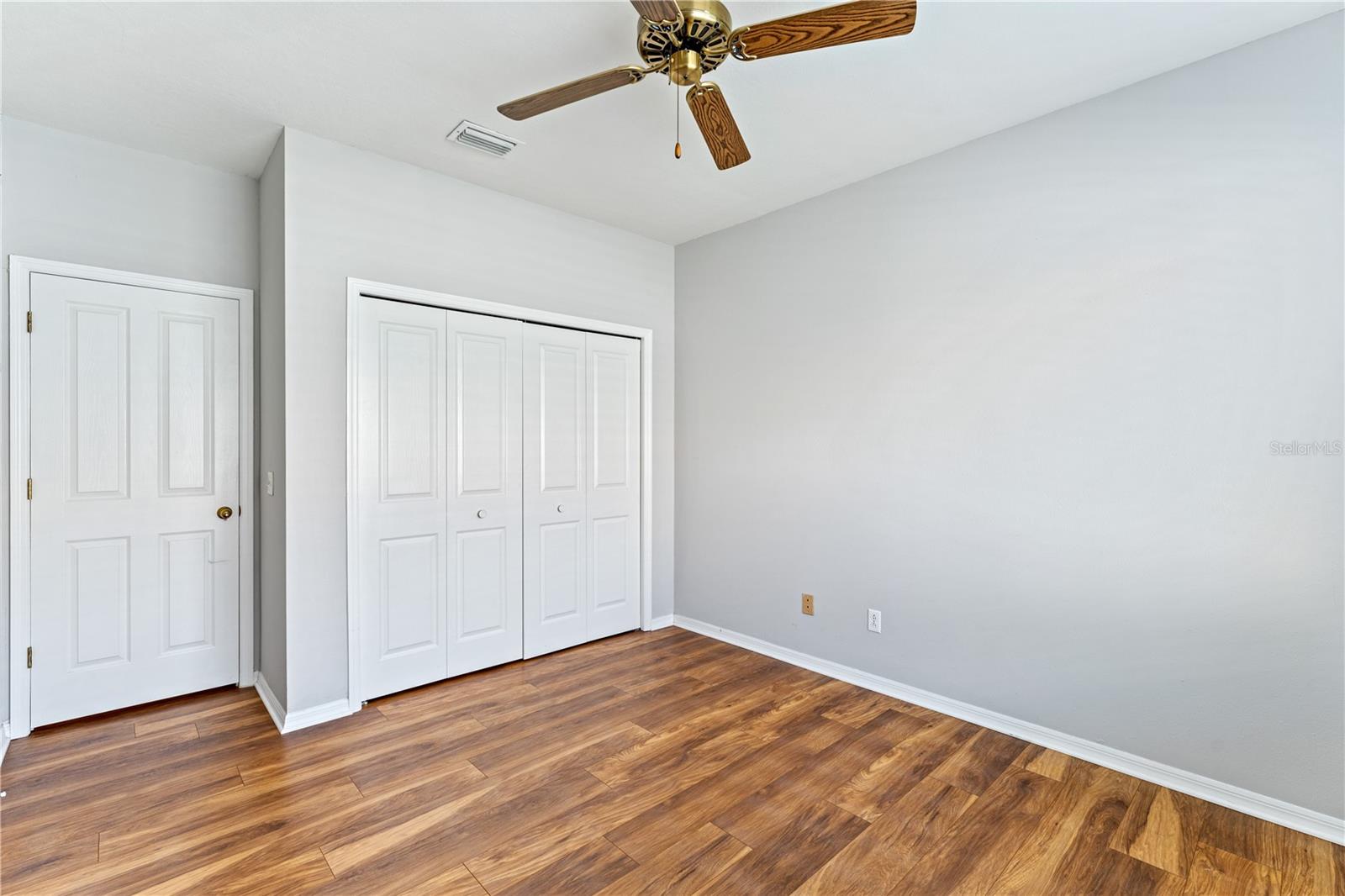 HUNTER'S GREEN, HUNTERS GREEN - Residential