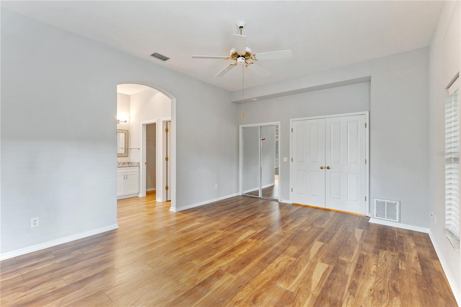 HUNTER'S GREEN, HUNTERS GREEN - Residential