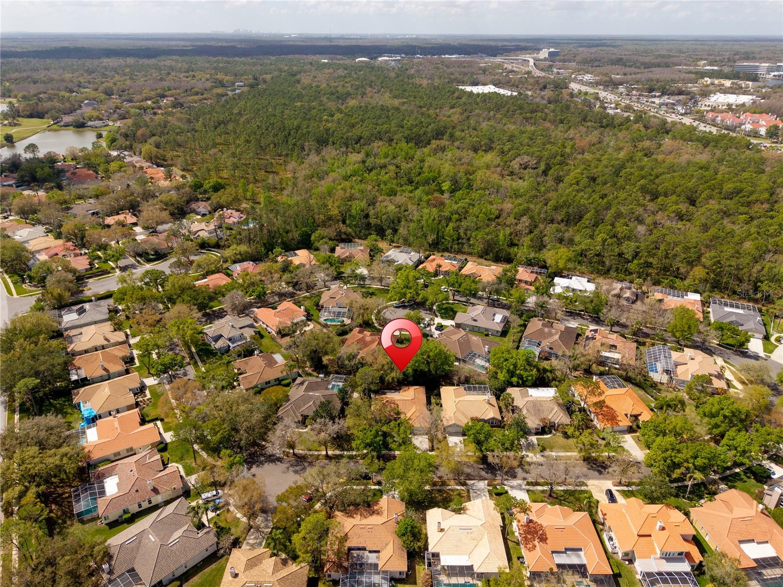 HUNTER'S GREEN, HUNTERS GREEN - Residential