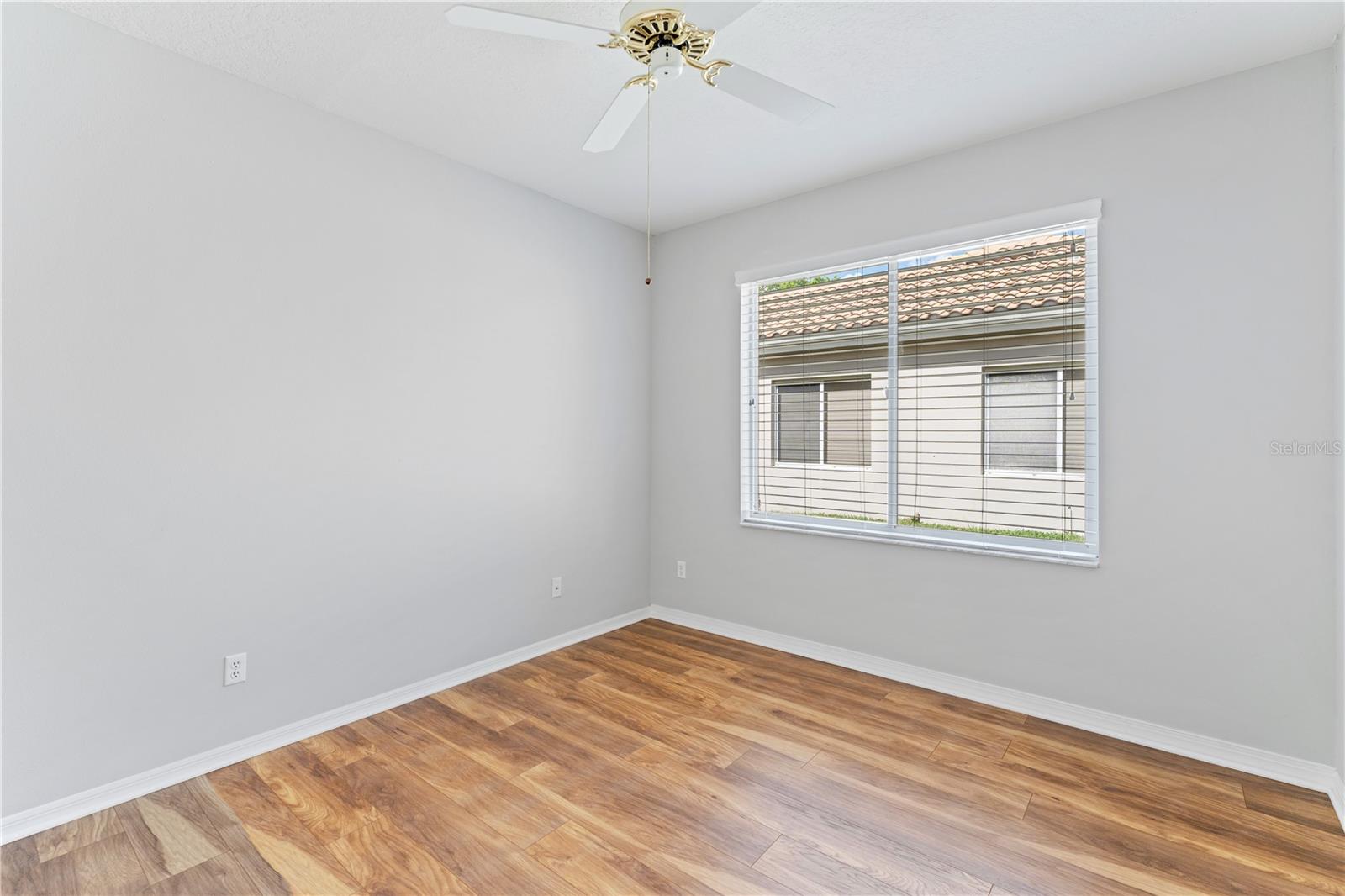 HUNTER'S GREEN, HUNTERS GREEN - Residential