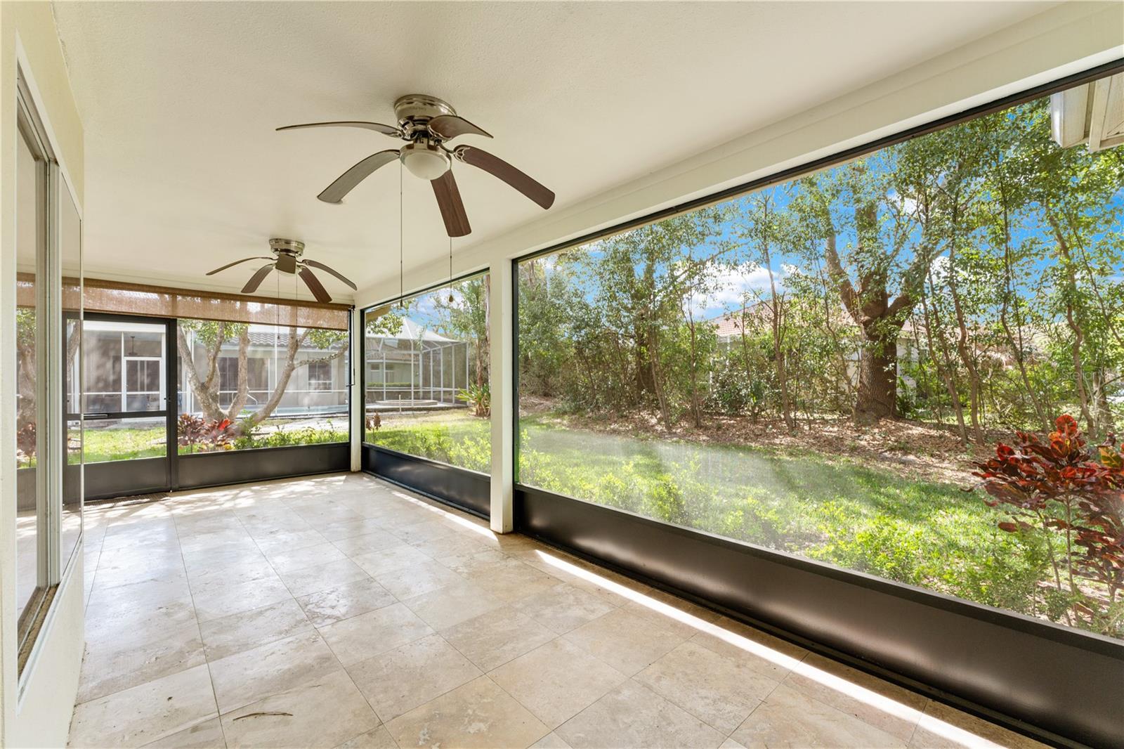 HUNTER'S GREEN, HUNTERS GREEN - Residential