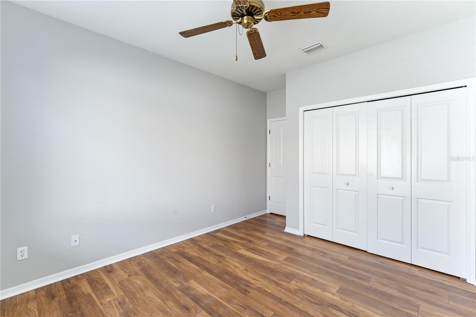 HUNTER'S GREEN, HUNTERS GREEN - Residential