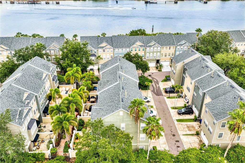 Photo of 1425 Harbour Walk Road, Tampa, FL 33602 (MLS # TB8533551)
