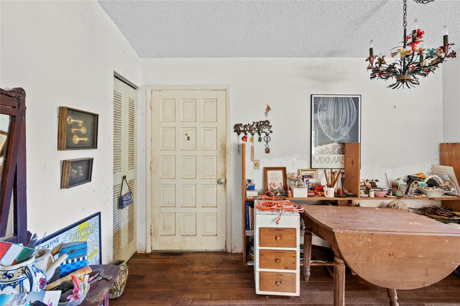 800 NW FORK ROAD 2-11