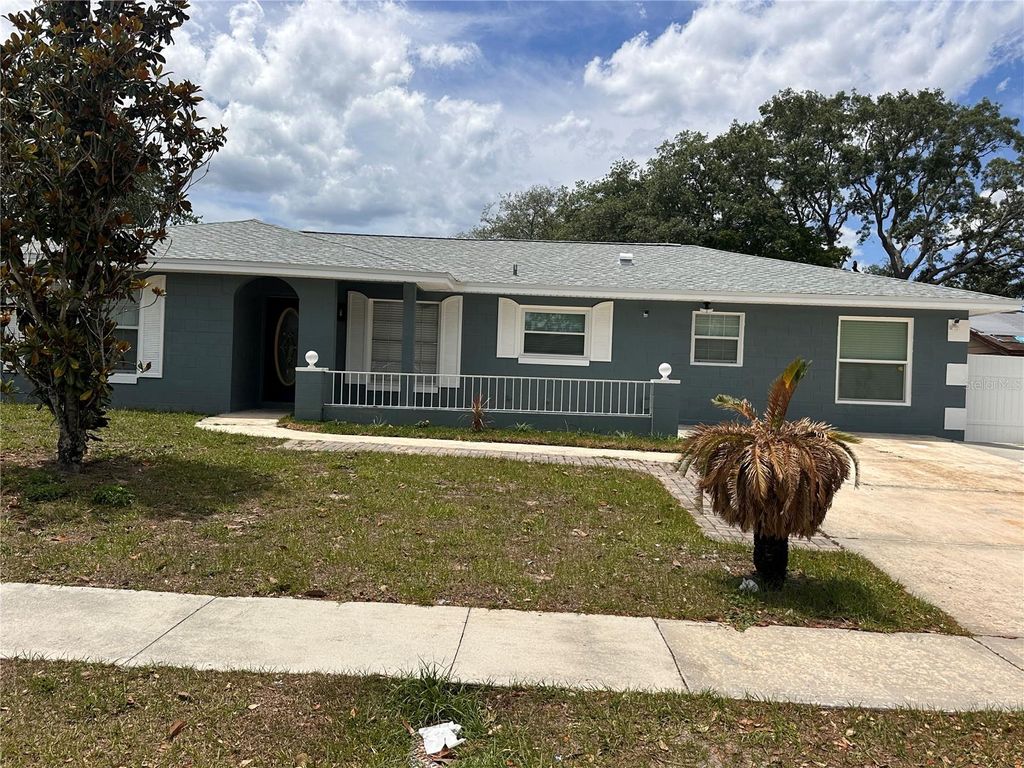 Photo of 1716 Sprucewood Lane, Orlando, FL 32818 (MLS # O6404739)