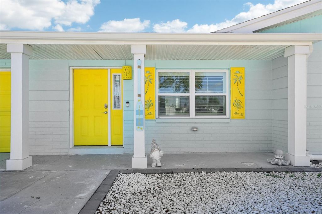 Photo of 13700 Leslie Drive, Hudson, FL 34667 (MLS # TB8479980)