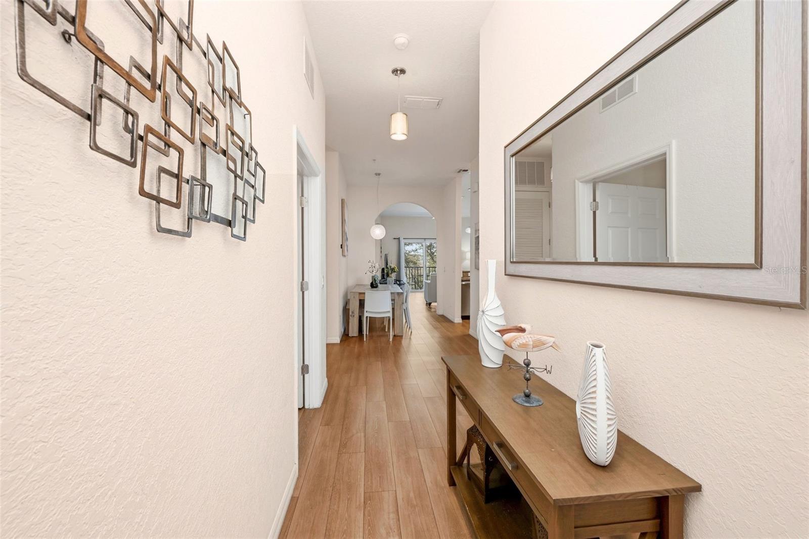 1014 GRAN BAHAMA BOULEVARD 31-1014