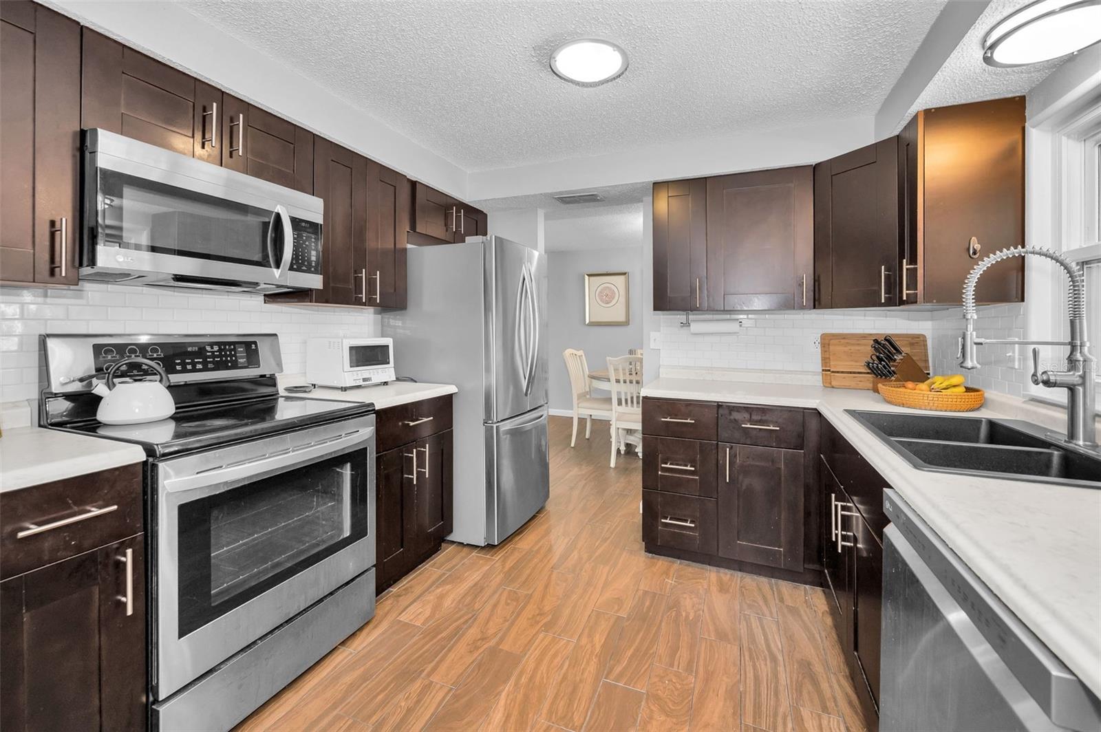 SHOREVIEW PH 2 - Residential