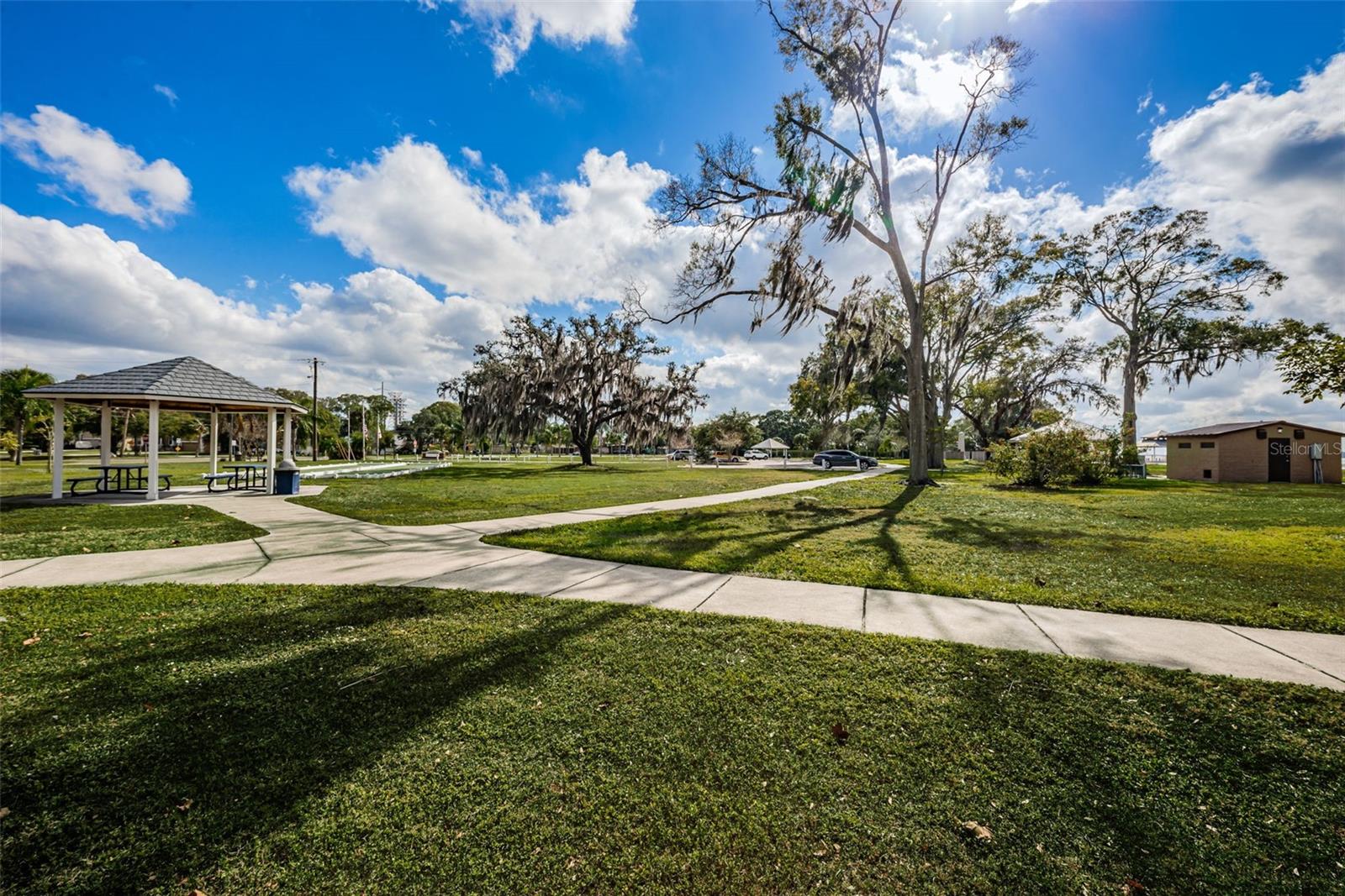 SHOREVIEW PH 2 - Residential