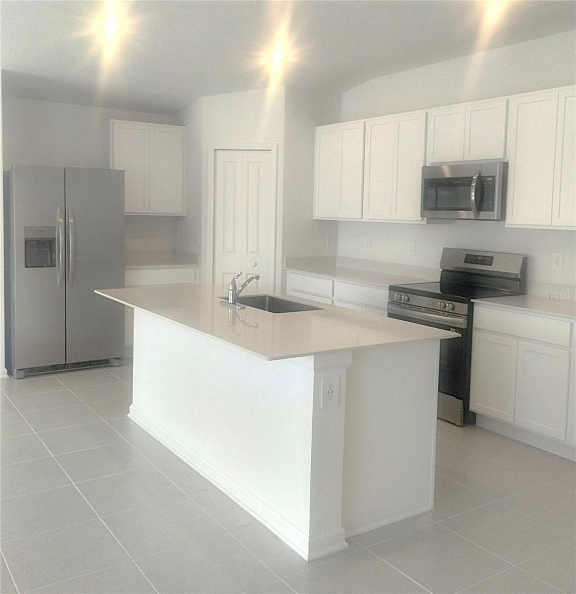 HUNT CLUB/LK WALES PH 1 - Residential Lease