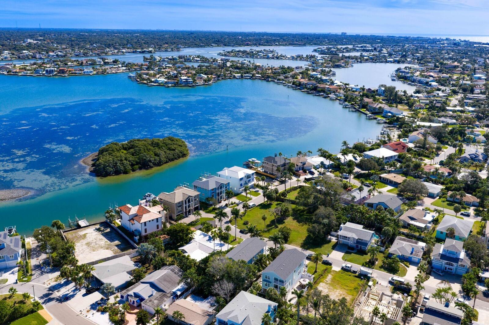BELLEAIR BEACH - Residential