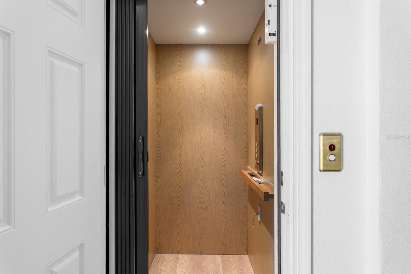 BELLEAIR BEACH - Residential