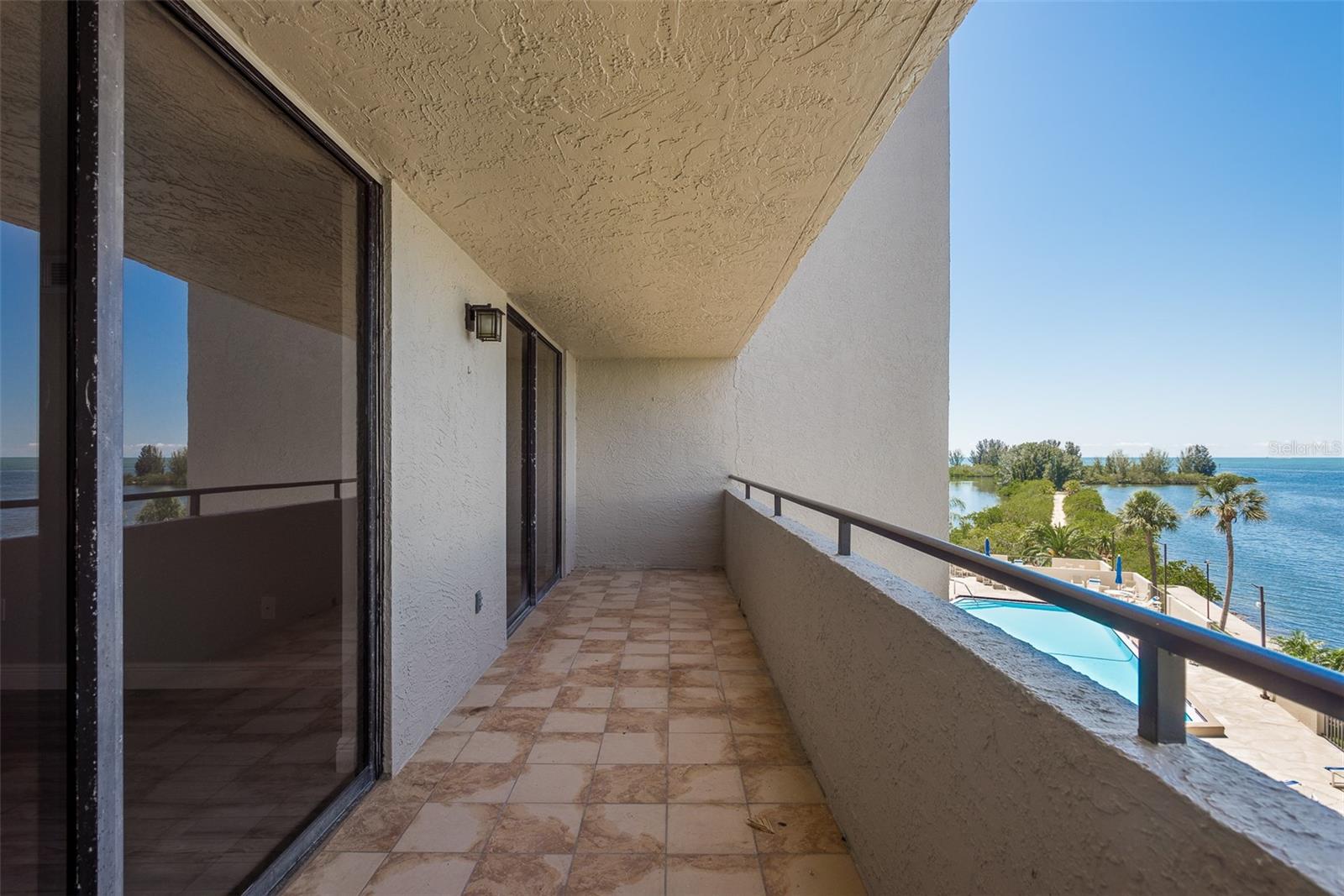 GULF ISLAND BEACH TENNIS - Residential