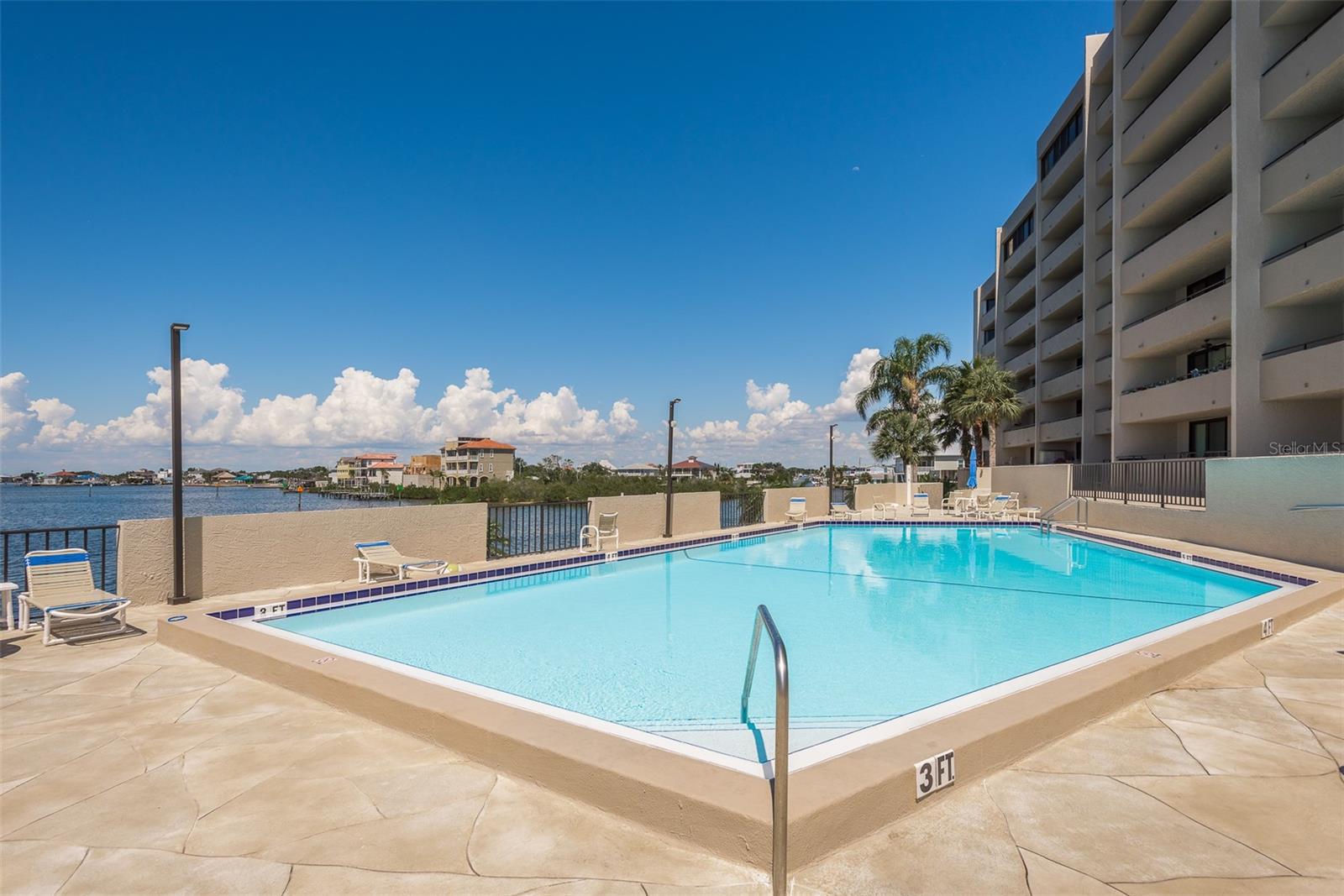 GULF ISLAND BEACH TENNIS - Residential