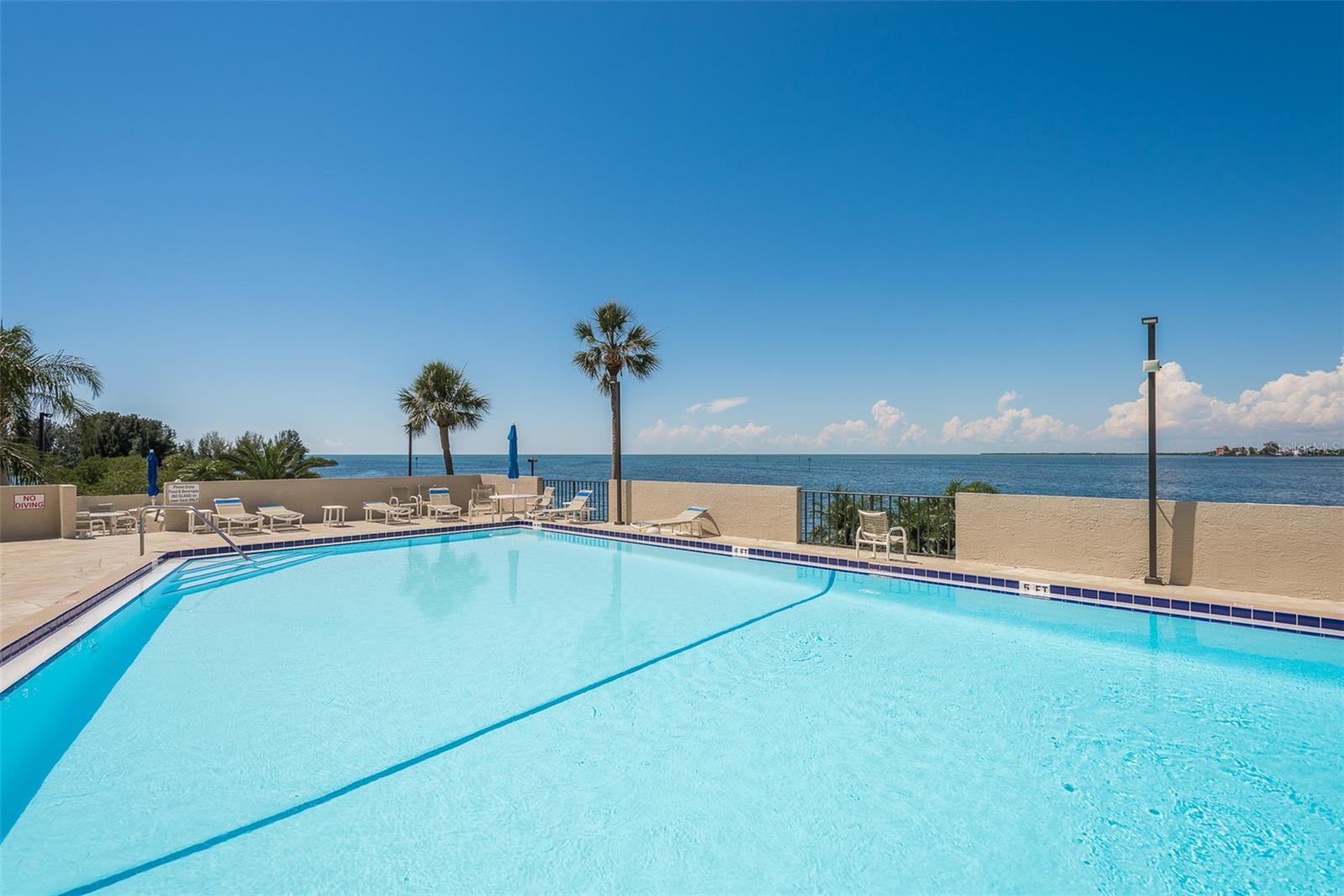 GULF ISLAND BEACH TENNIS - Residential
