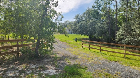 Tiny photo for 2251 SE 146th Circle, Morriston, FL 32668 (MLS # OM727603)
