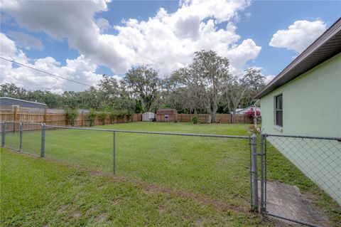 A home in VALRICO