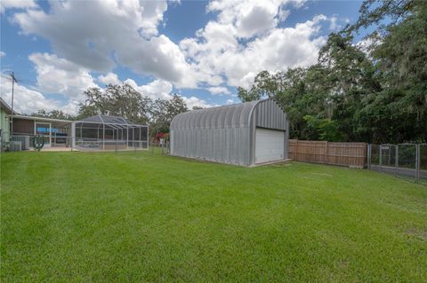 A home in VALRICO