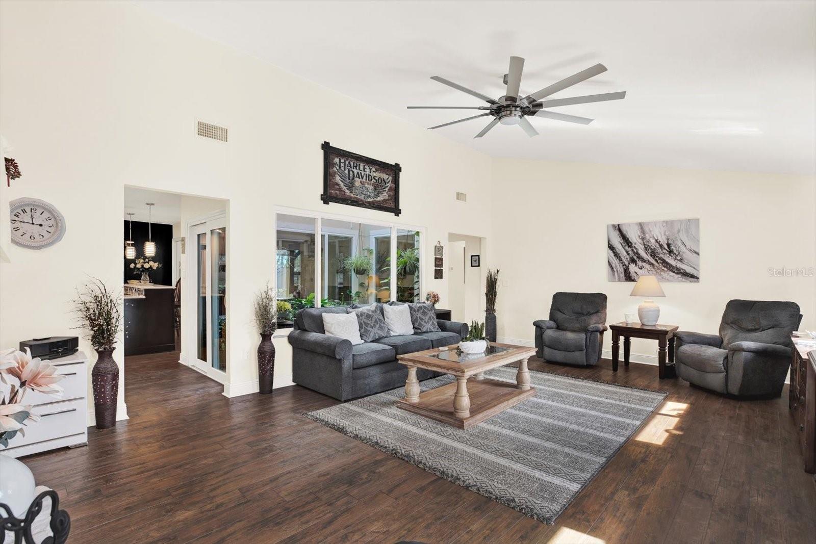 BLOOMINGDALE SEC I UNIT 2 - Residential