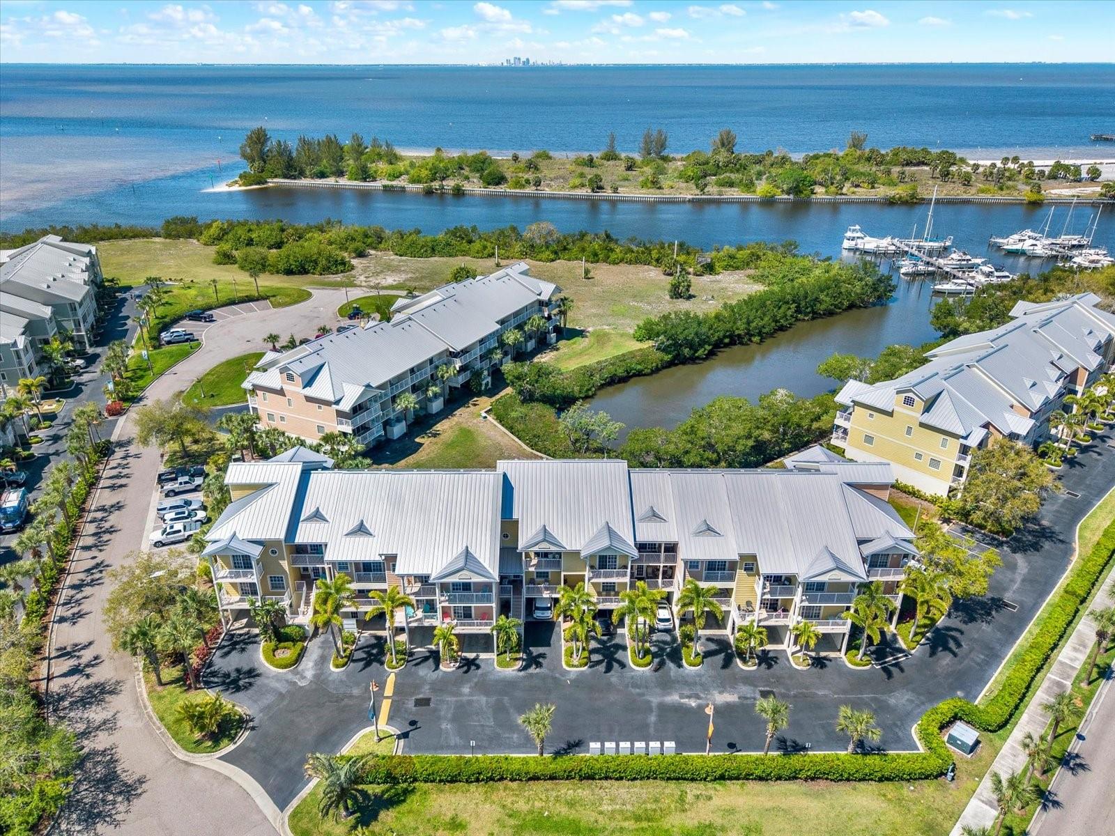 BAHIA BEACH TWNHMS PH 2 - Residential