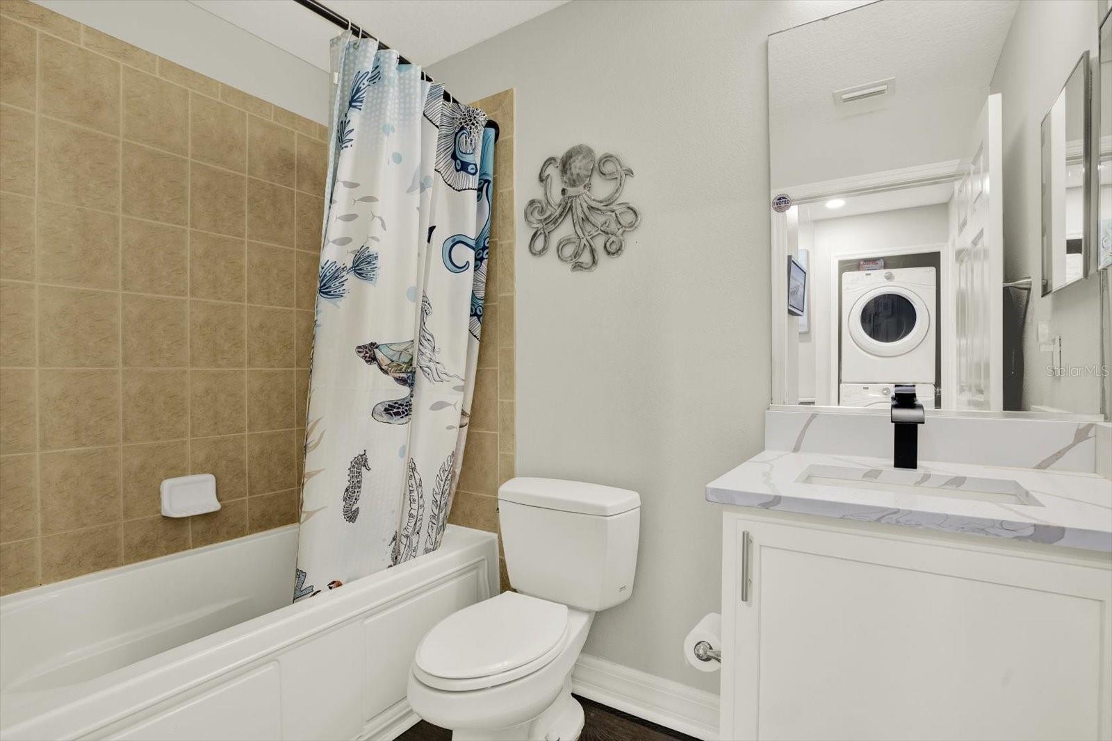 BAHIA BEACH TWNHMS PH 2 - Residential