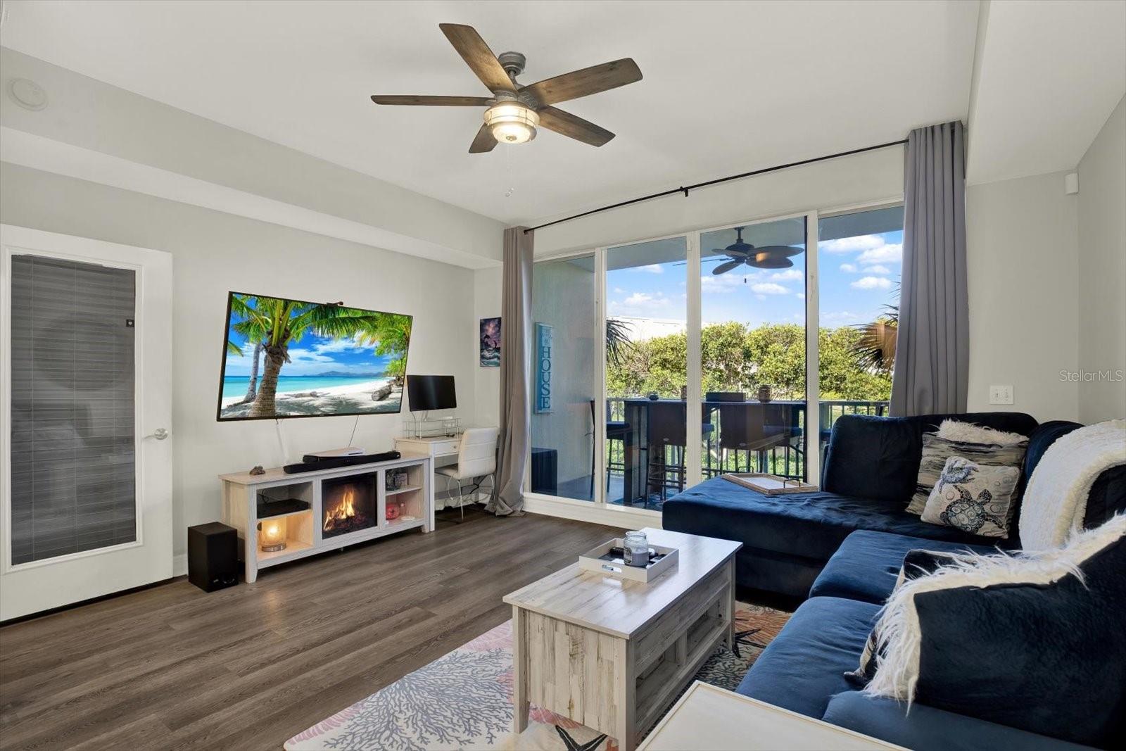 BAHIA BEACH TWNHMS PH 2 - Residential