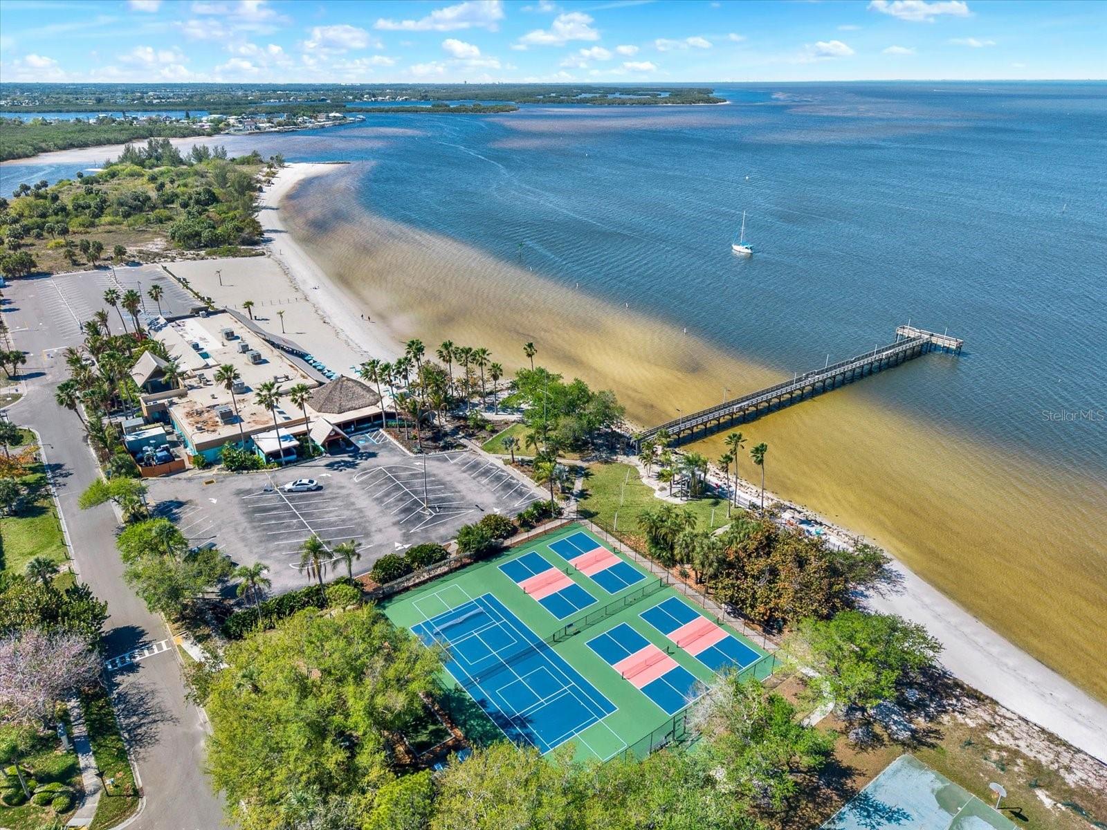 BAHIA BEACH TWNHMS PH 2 - Residential