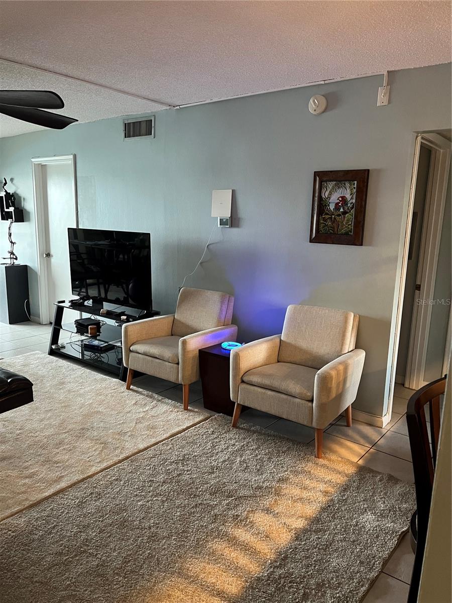 CASA DEL MAR CONDO V - Residential Lease