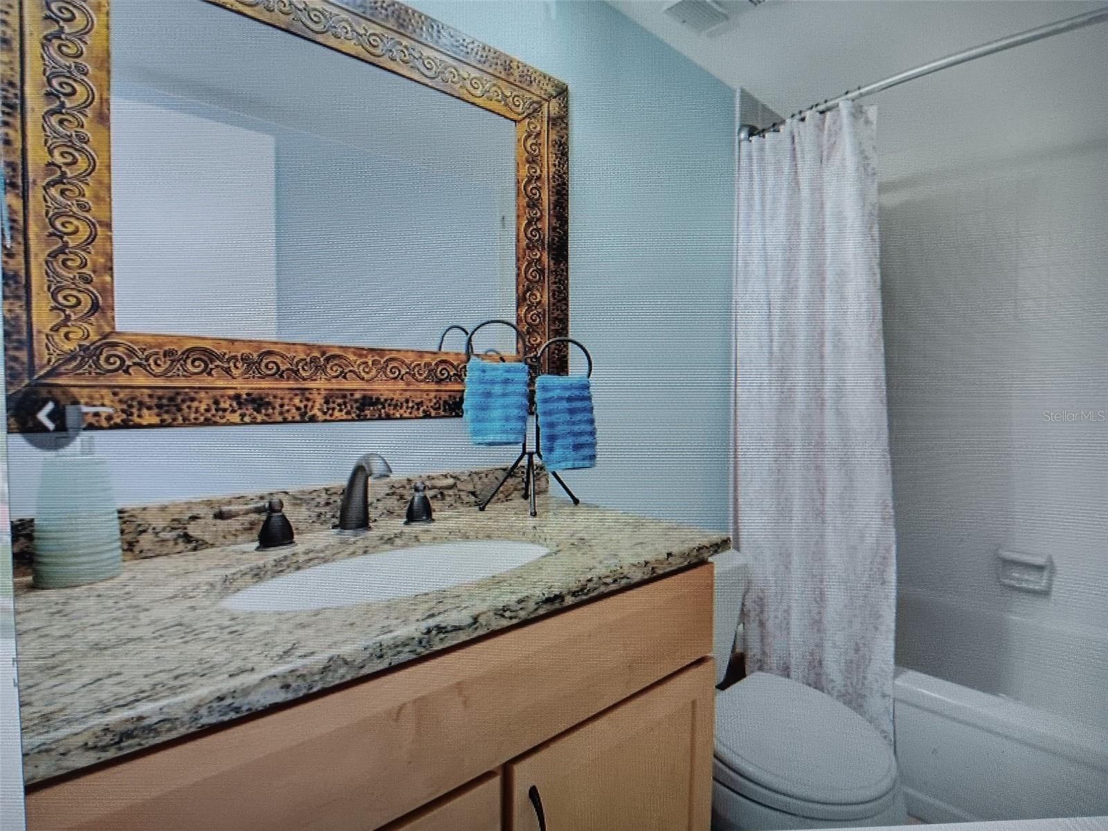 CASA DEL MAR CONDO V - Residential Lease