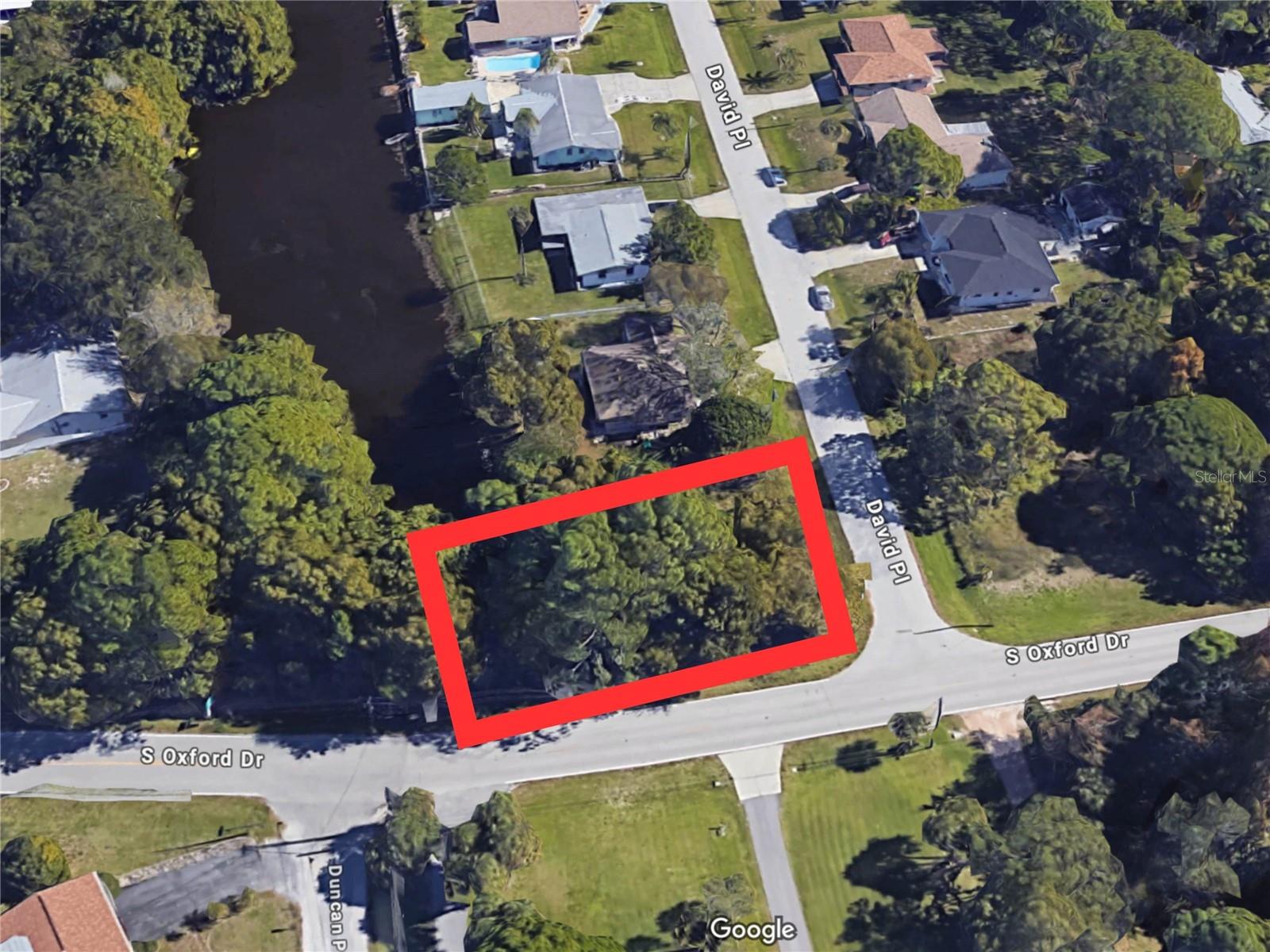 901 OXFORD DRIVE