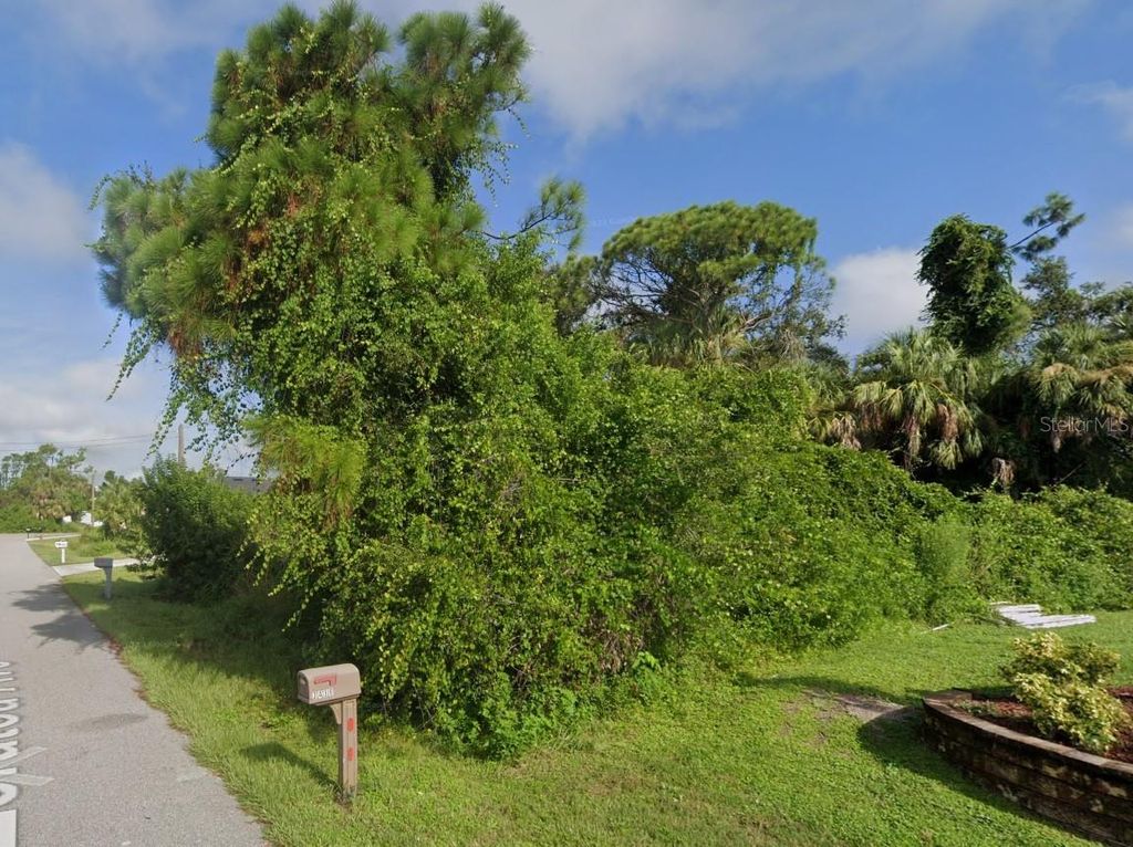 Photo of 16 Zoratoa Avenue, North Port, FL 34286 (MLS # C7512498)