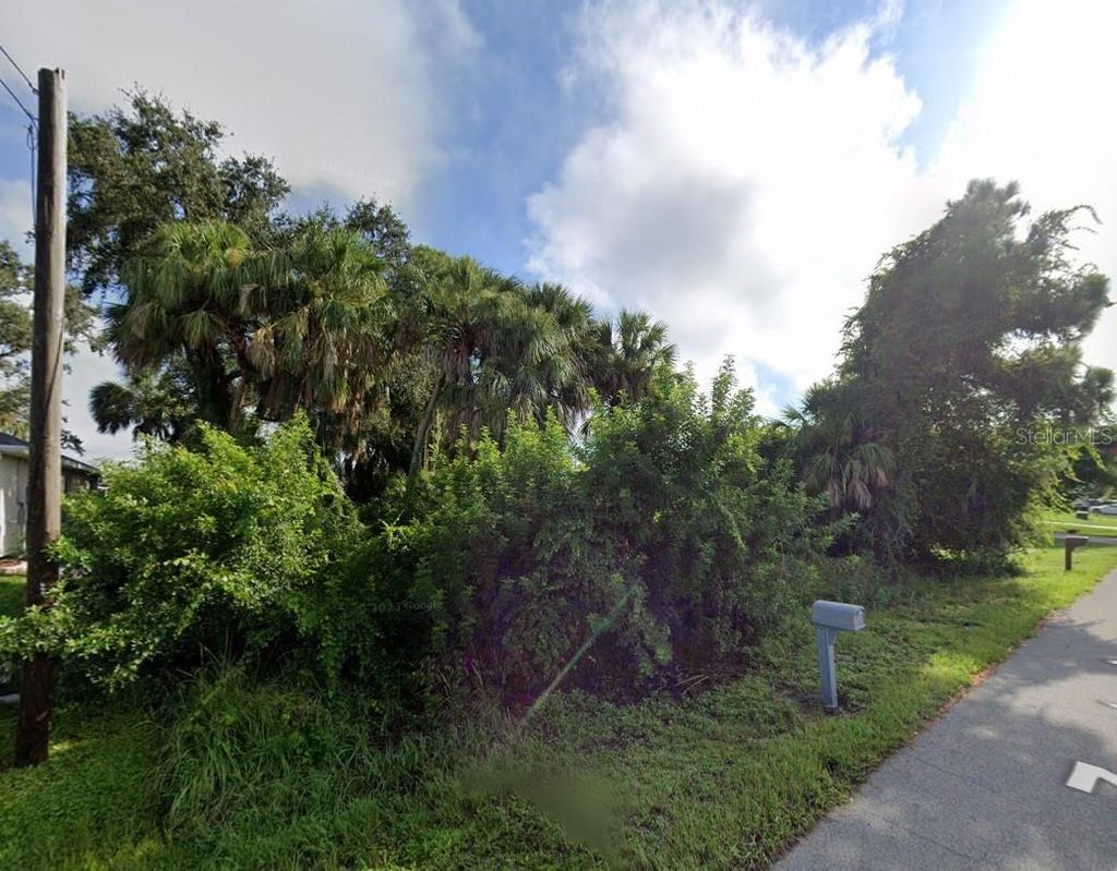 Photo of 16 Zoratoa Avenue, North Port, FL 34286 (MLS # C7512498)
