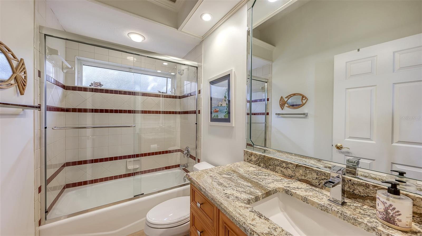 KENWOOD PARK - Residential