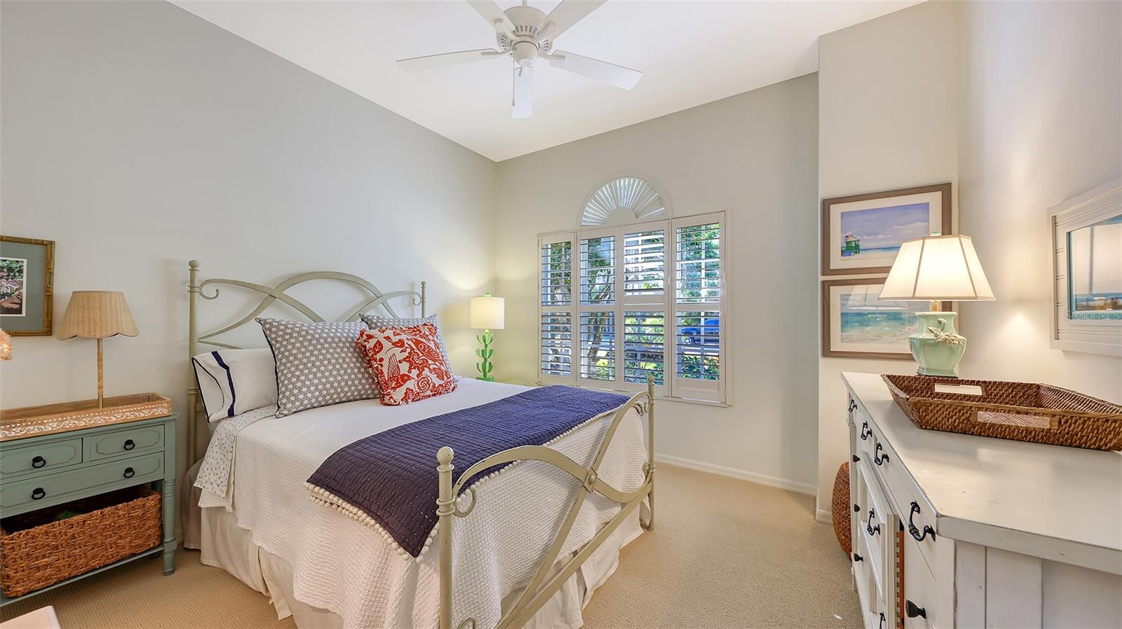 KENWOOD PARK - Residential