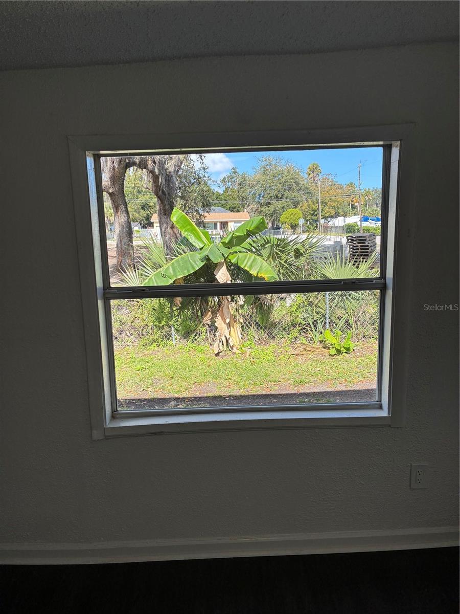 SUMMAGER BLK 70 DAYTONA - Residential Lease