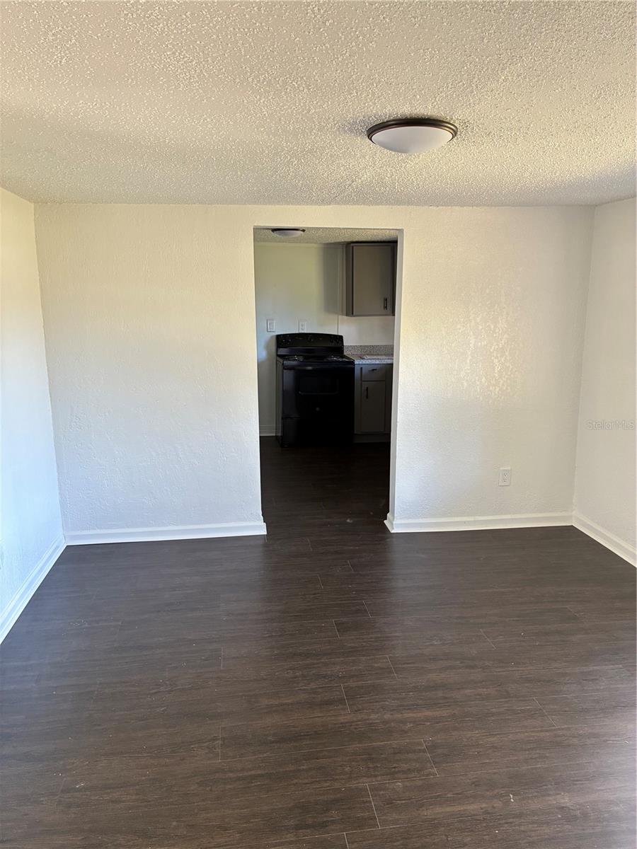 SUMMAGER BLK 70 DAYTONA - Residential Lease