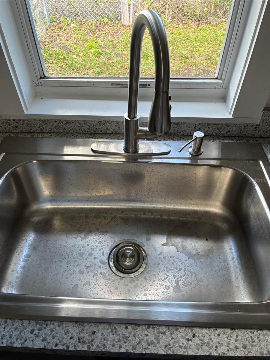 SUMMAGER BLK 70 DAYTONA - Residential Lease