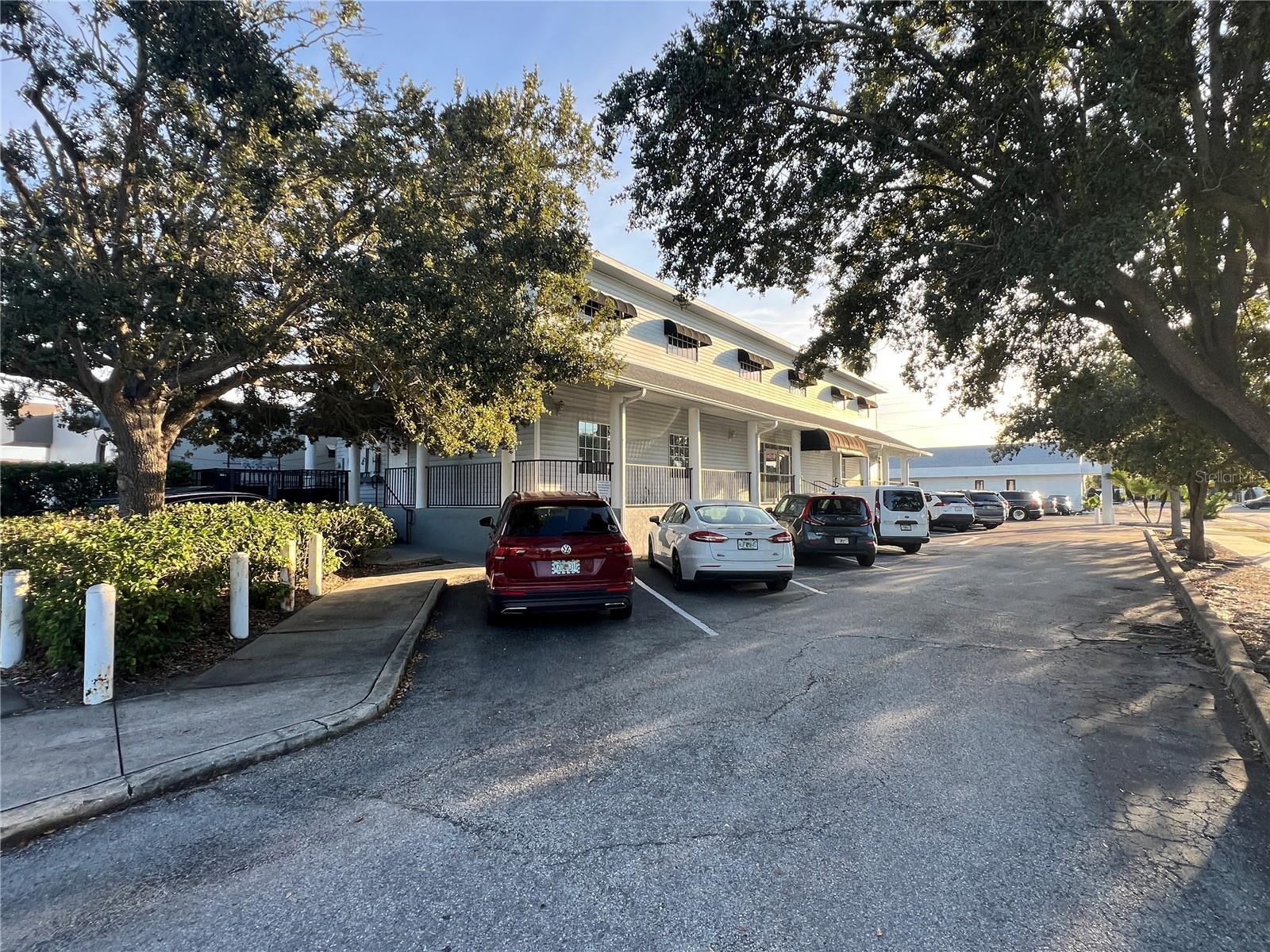 MEMORIAL HWY SUB - Commercial Lease