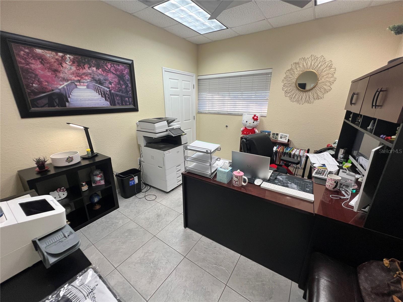 MEMORIAL HWY SUB - Commercial Lease