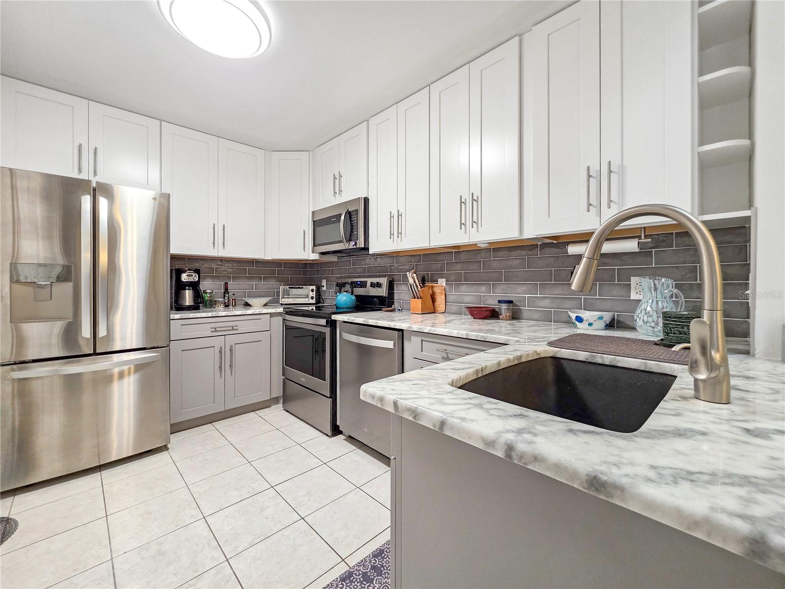 LOVELAND COURTYARDS - Residential