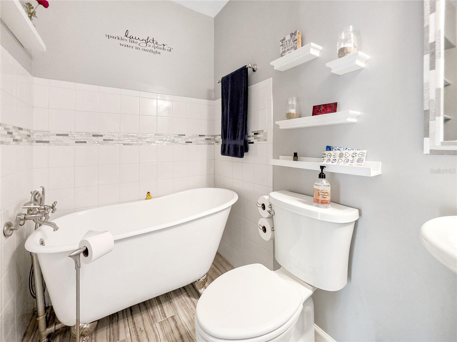 LOVELAND COURTYARDS - Residential