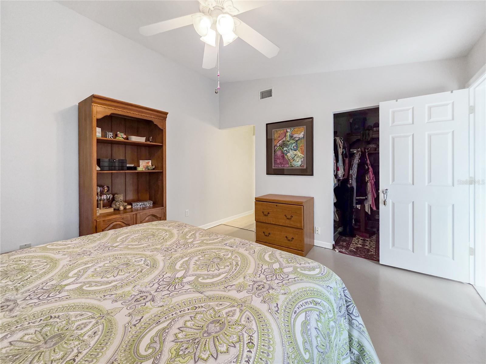 LOVELAND COURTYARDS - Residential