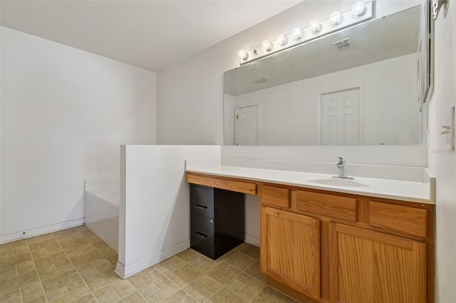 COVEWOOD - Residential