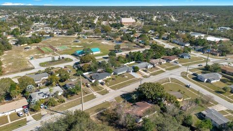 A home in DELTONA
