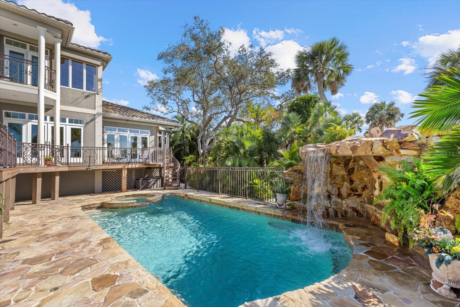 NOKOMIS - Residential