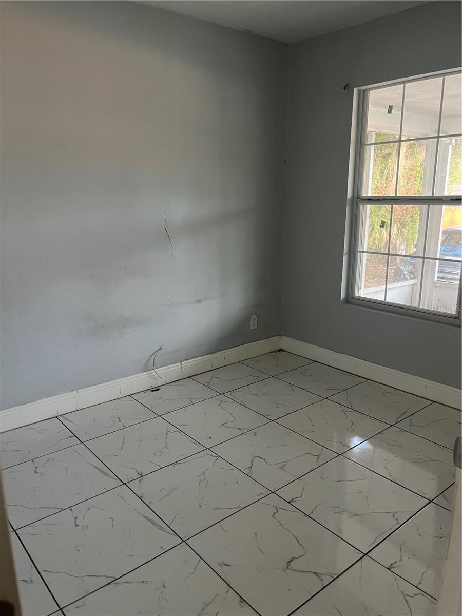 R P ROBINSONS - Residential