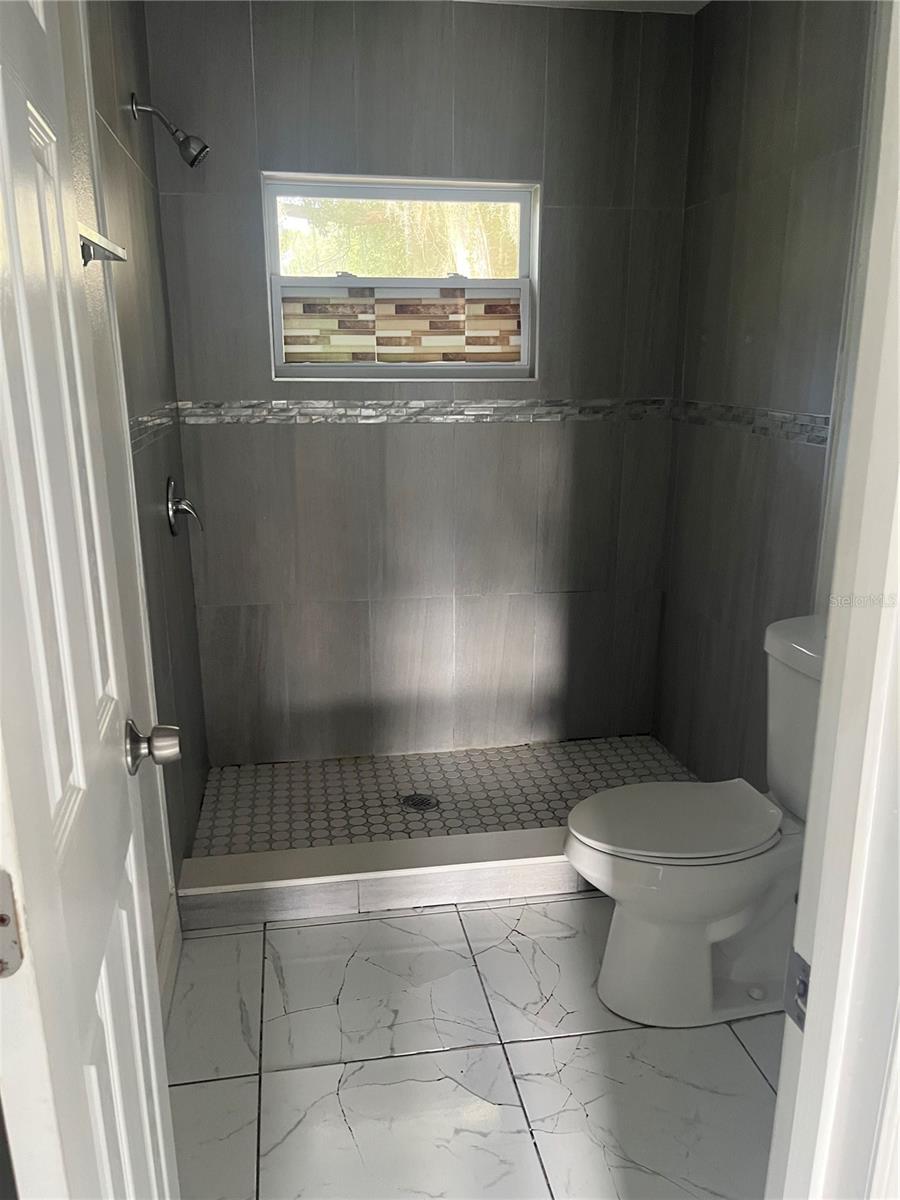 R P ROBINSONS - Residential