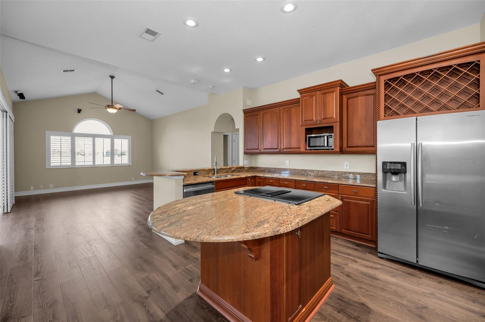 FOX WOOD PH 01 - Residential