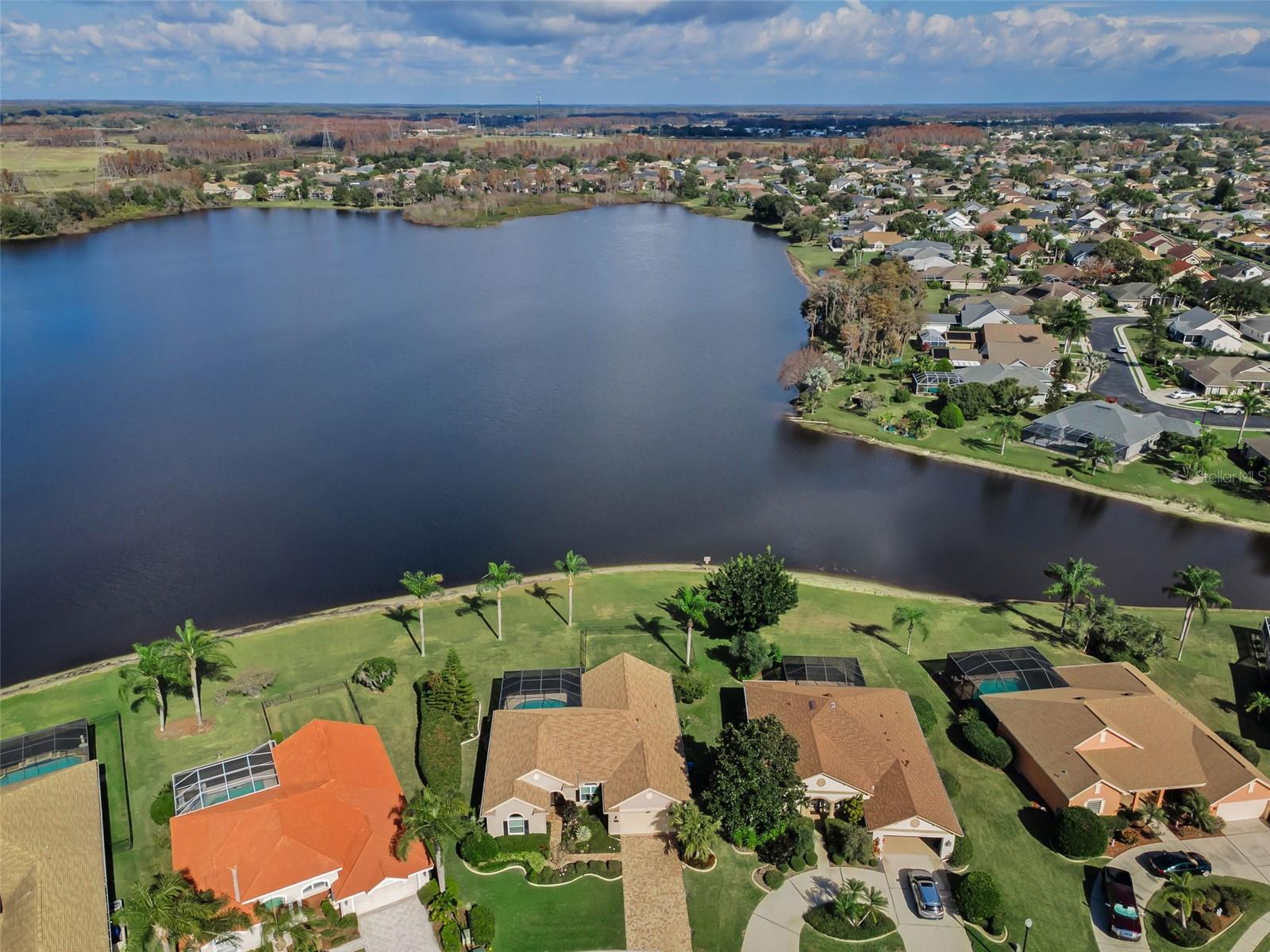 FOX WOOD PH 01 - Residential